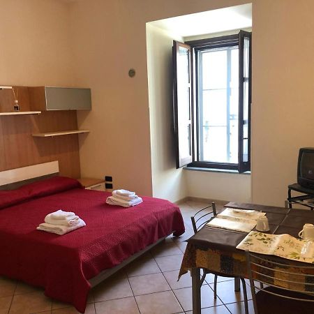 Guest House Via Poerio Catanzaro Zewnętrze zdjęcie